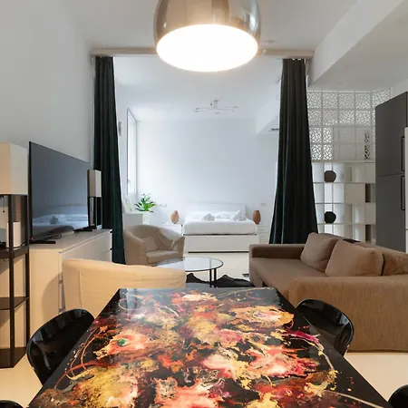 아파트 Guesthost - Design Loft In Porta Vittoria *