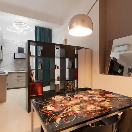Guesthost - Design Loft In Porta Vittoria 아파트