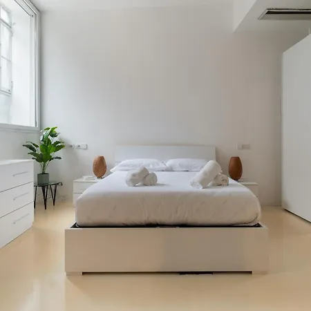 Guesthost - Design Loft In Porta Vittoria 아파트 밀라노