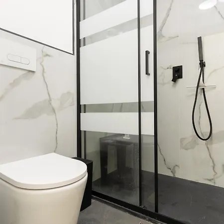 아파트 Guesthost - Design Loft In Porta Vittoria